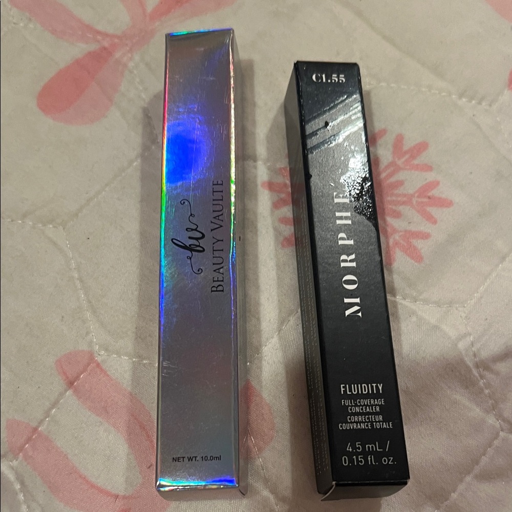 Morphe Fluidity Full-Coverage Concealer C1.55 - Black Packaging